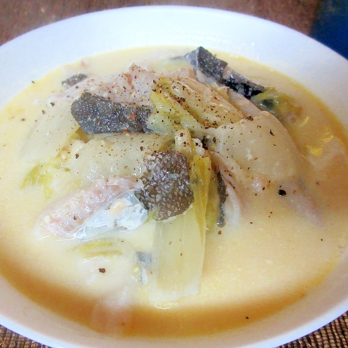 タラと白菜の味噌バター豆乳スープ レシピ 作り方 By Mococo05 楽天レシピ